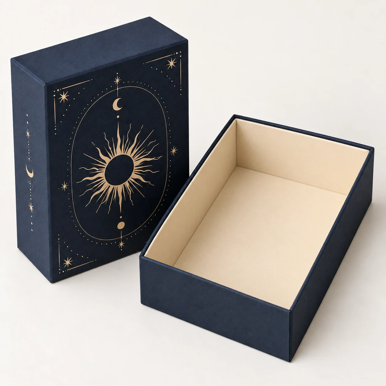 Stülpdeckelbox für Kartensets – realistische KI-Visualisierung einer möglichen Ausführung